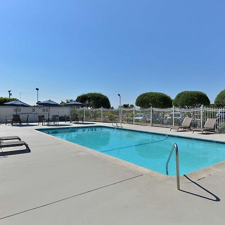 Motel 6-Vista, Ca Ngoại thất bức ảnh